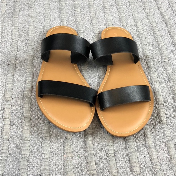 Shoes - SALE New without tag sandals